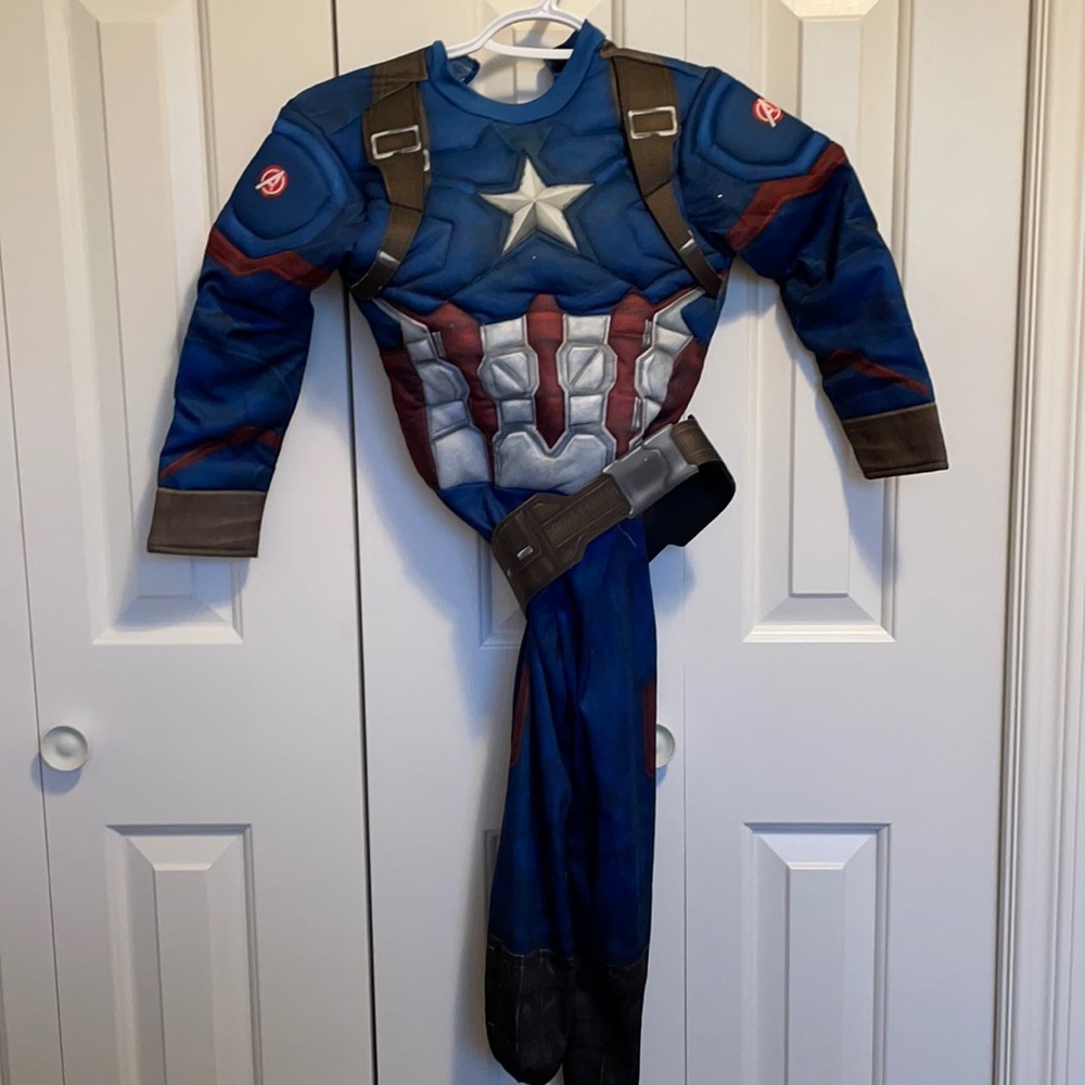Captain America costume size small